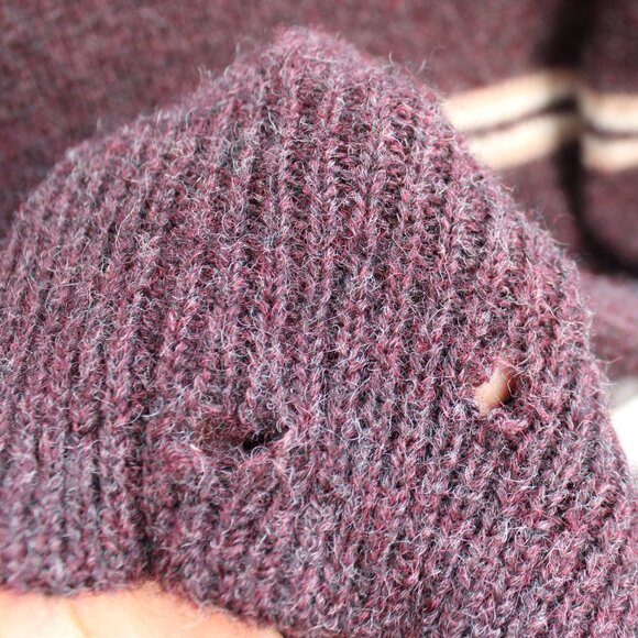 Lord & Taylor VTG Burgundy Striped Wool Knit Pullover Crewneck Sweater Sz Small - Picture 6 of 8